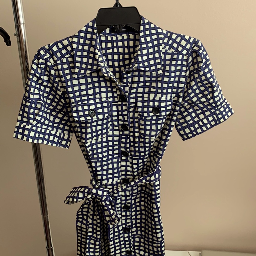 Cotton polyester blend woven stripped button up dress with tie belt. Like new!
